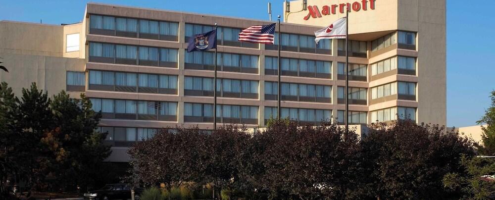 Detroit Marriott Livonia Hotel Exterior foto